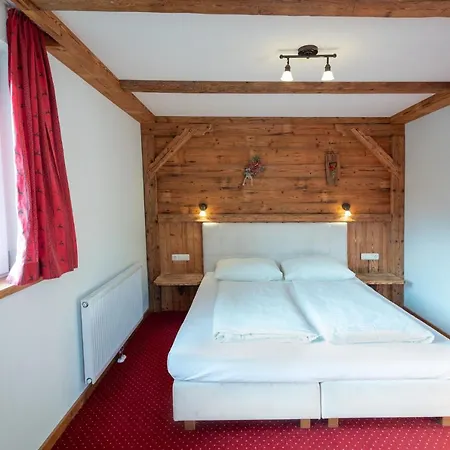 Apart Otel Gut Enghagen 3*