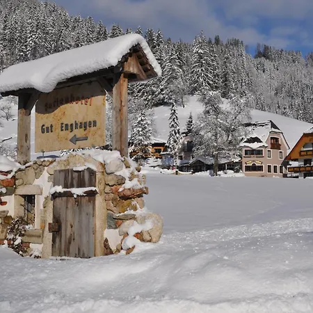 Gut Enghagen Aparthotel