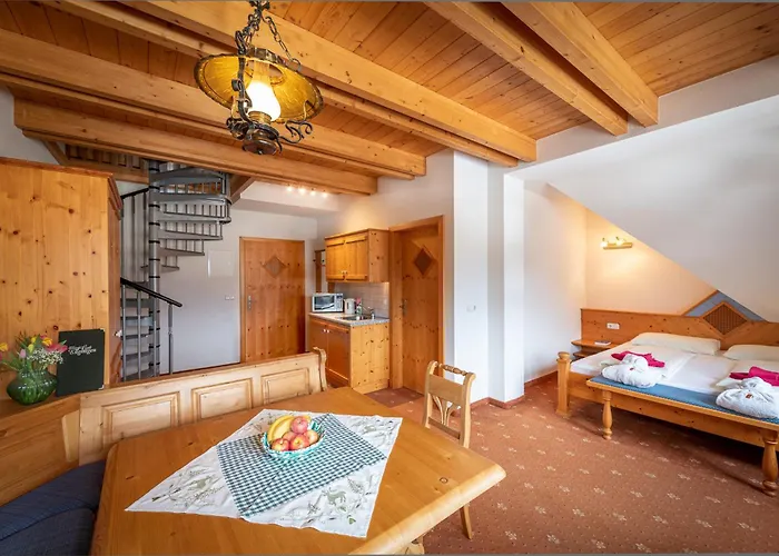 Aparthotel Gut Enghagen 3*
